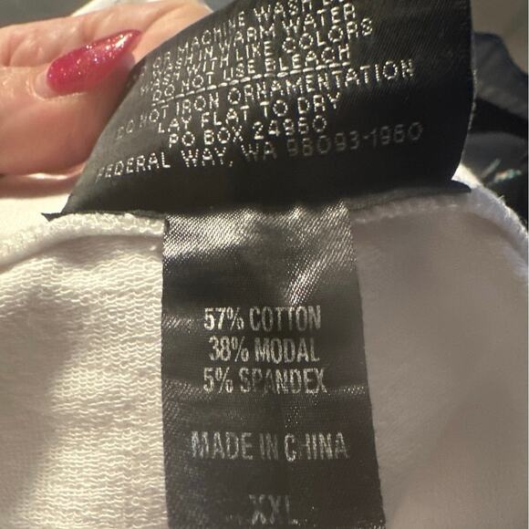 Christine Alexander Solid White Capris Sz. XXL - Picture 6 of 6